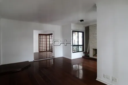 Apartamento com 4 Quartos para alugar, 217m² no Moema, São Paulo