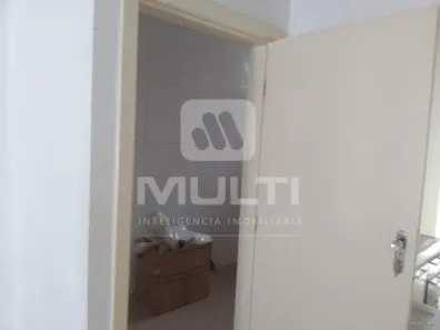 Sala Comercial com 1 Quarto para alugar, 40m² no Nossa Senhora Aparecida, Uberlândia