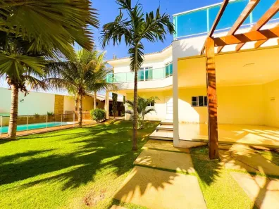 Sobrado com 3 Quartos à venda, 375m² no Morada da Colina, Uberlândia