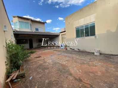 Sobrado com 6 Quartos à venda, 238m² no Setor Faiçalville, Goiânia