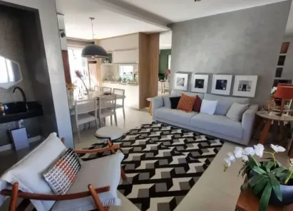 Sobrado com 3 Quartos à venda, 90m² no Piracangaguá II, Taubaté