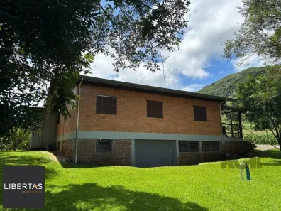 Fazenda/Sítio com 6 Quartos à venda, 226m² no Centro, Gramado