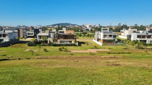 Lote/Terreno à venda, 2762m² no Ingleses do Rio Vermelho, Florianópolis