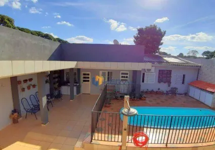 Casa com 6 Quartos à venda, 456m² no Jardim Alvorada, Maringá