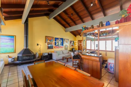 Casa com 4 Quartos à venda, 325m² no Petrópolis, Porto Alegre