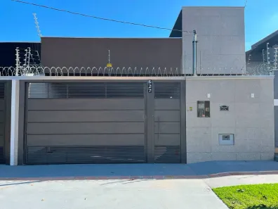 Casa com 3 Quartos à venda, 136m² no Parque Residencial Rita Vieira, Campo Grande