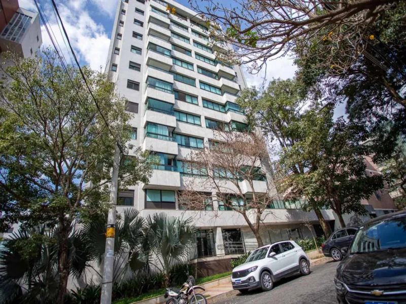 Apartamento com 4 quartos — Serra, Belo Horizonte