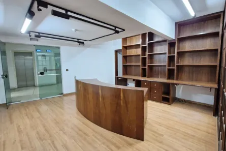 Sala Comercial à venda, 107m² no República, São Paulo