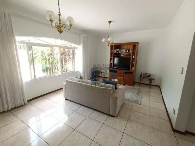 Casa com 3 Quartos à venda, 220m² no Jardim Líbano, São Paulo
