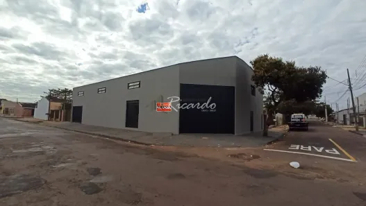 Galpão/Depósito/Armazém para alugar, 300m² no Jardim Primavera, Arapongas
