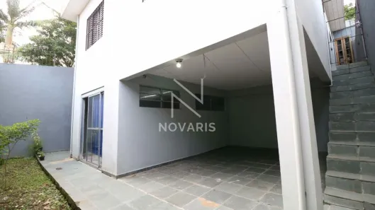 Casa com 3 Quartos à venda, 218m² no Parque Maria Helena, São Paulo