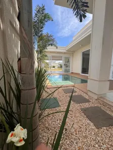 Casa com 3 Quartos à venda, 217m² no Petrópolis, Várzea Grande