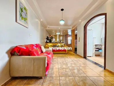 Sobrado com 3 Quartos à venda, 254m² no Itaquera, São Paulo