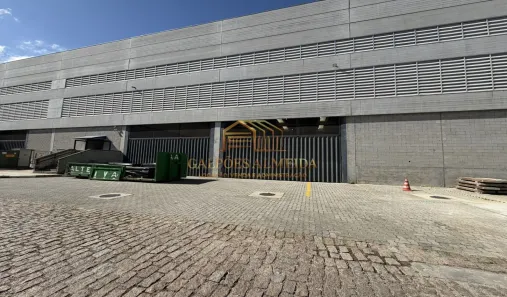 Galpão/Depósito/Armazém para alugar, 2377m² no Bonfim, Osasco