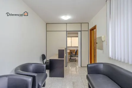 Sala Comercial à venda, 40m² no Centro, Curitiba