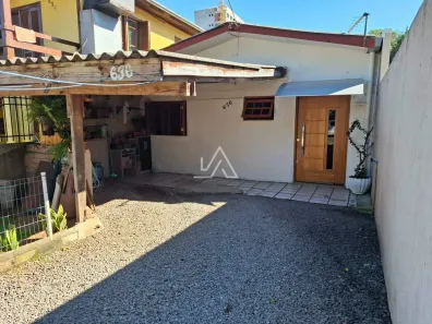 Casa com 2 Quartos à venda, 82m² no Petrópolis, Passo Fundo