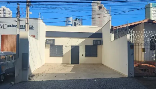 Imóvel Comercial para alugar, 142m² no Cambuí, Campinas