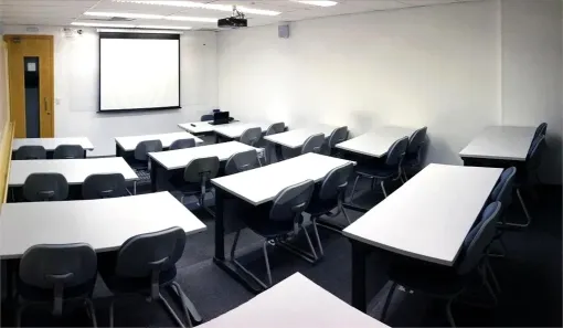 Sala Comercial para alugar, 227m² no Liberdade, São Paulo