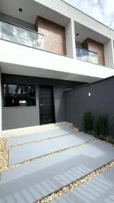 Sobrado com 2 Quartos à venda, 78m² no Costa e Silva, Joinville