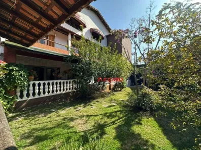 Sobrado com 3 Quartos à venda, 379m² no Parque Renato Maia, Guarulhos