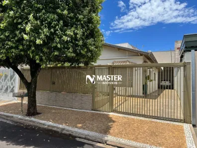 Casa com 3 Quartos à venda, 180m² no Palmital, Marília