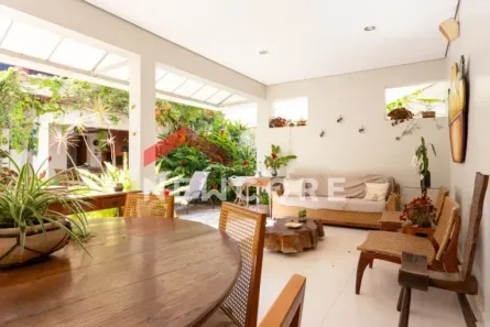 Casa de Condomínio com 3 Quartos à venda, 340m² no Jardim Colombo, São Paulo