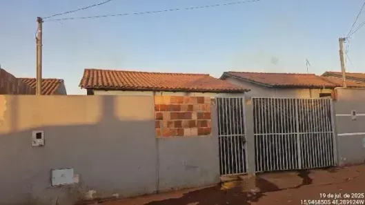 Casa com 2 Quartos à venda, 186m² no Fazenda Capoeirinha, Santo Antônio do Descoberto