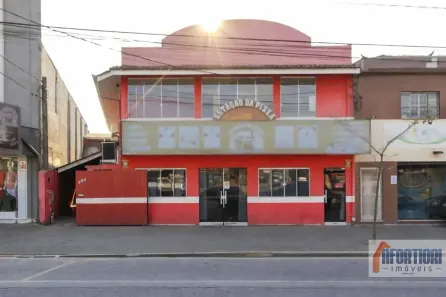 Prédio Comercial à venda, 700m² no Centro, Piraquara