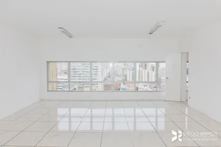 Sala Comercial à venda, 31m² no Centro Histórico, Porto Alegre