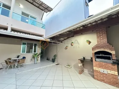 Sobrado com 4 Quartos à venda, 250m² no Morada de Laranjeiras, Serra