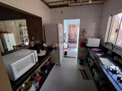 Casa com 4 Quartos à venda, 175m² no Esplanada Primo Meneghetti II, Franca