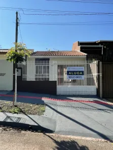 Casa com 2 Quartos para alugar, 127m² no Parque Tarumã, Maringá