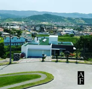 Casa com 5 Quartos à venda, 491m² no Centro, Garopaba