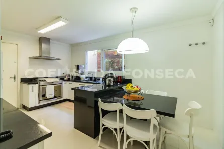 Casa com 3 Quartos à venda, 300m² no Sumarezinho, São Paulo