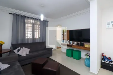 Casa com 3 Quartos à venda, 210m² no Vila Francisco Remeikis, Taboão da Serra
