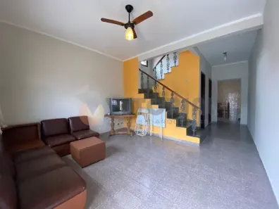 Sobrado com 5 Quartos à venda, 300m² no Indaiá, Caraguatatuba