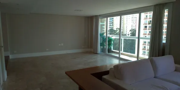 Apartamento com 3 Quartos para alugar, 202m² no Campo Belo, São Paulo