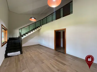 Casa com 5 Quartos para alugar, 400m² no Brumadinho, Brumadinho