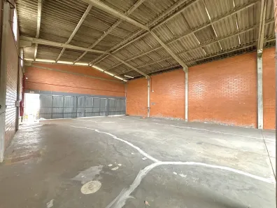 Galpão/Depósito/Armazém para alugar, 350m² no Itoupavazinha, Blumenau
