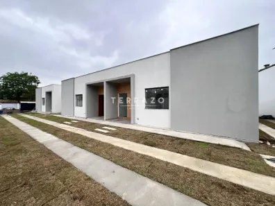 Casa com 3 Quartos para alugar, 70m² no Cotia, Guapimirim