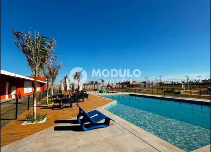 Lote/Terreno à venda, 332m² no Novo Mundo, Uberlândia