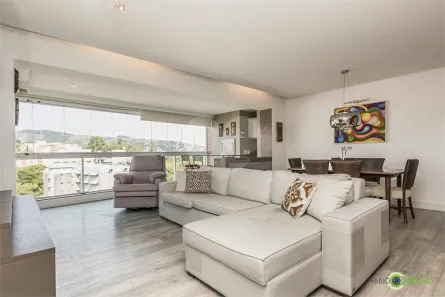 Apartamento com 3 Quartos à venda, 128m² no Jardim do Salso, Porto Alegre