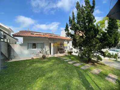 Casa de Condomínio com 3 Quartos à venda, 300m² no Arujá 5, Arujá