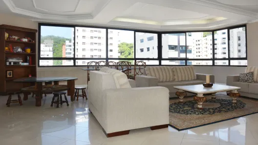 Apartamento com 3 Quartos à venda, 190m² no Pitangueiras, Guarujá