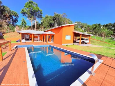 Fazenda/Sítio com 3 Quartos à venda, 170m² no Beneduzzi, Pinhalzinho