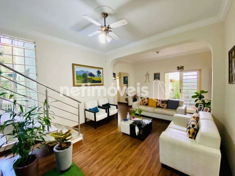 Casa com 6 quartos — Bom Jesus, Belo Horizonte
