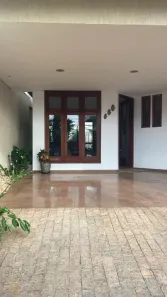 Sobrado com 4 Quartos à venda, 352m² no Anhanguera, Goiânia
