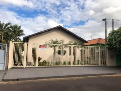 Sala Comercial com 1 Quarto à venda, 192m² no Guararapes, Guararapes