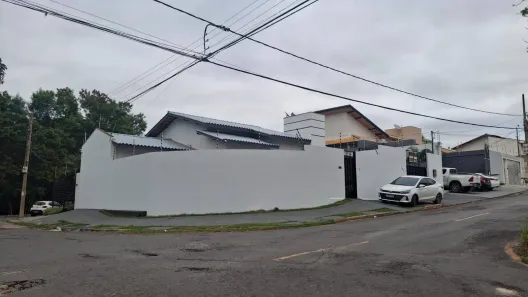 Casa com 3 Quartos para venda ou aluguel, 115m² no Jardim Itália, Cuiabá