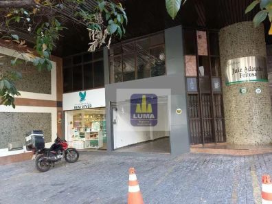 Ponto Comercial para venda ou aluguel, 165m² no Lourdes, Belo Horizonte